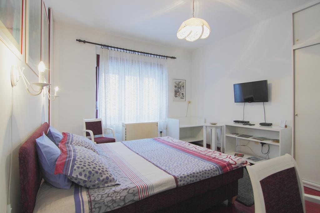 White Apartment Belgrado Exterior foto