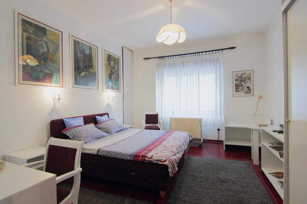 White Apartment Belgrado Exterior foto